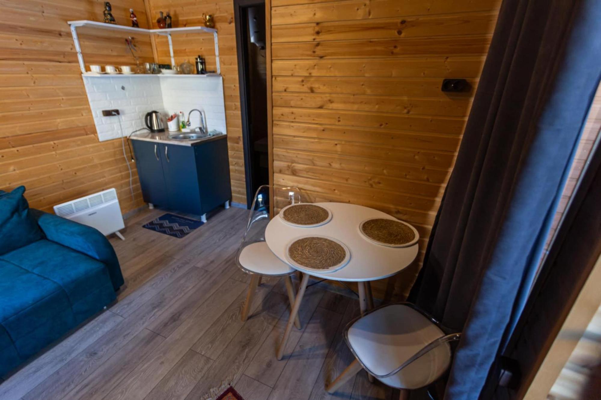 Inga Jafaridze Guesthouse Pele Mestia Extérieur photo