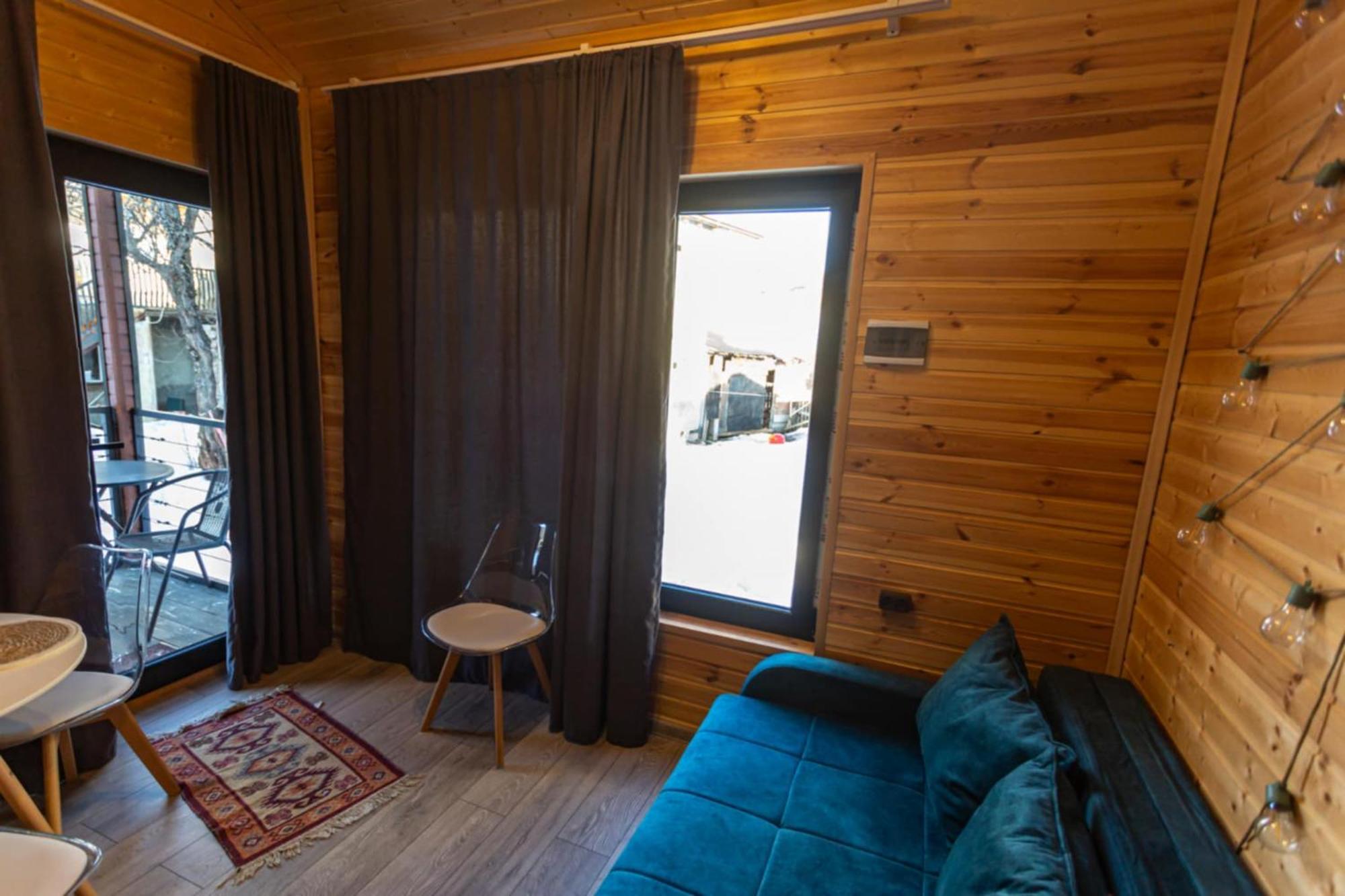 Inga Jafaridze Guesthouse Pele Mestia Extérieur photo